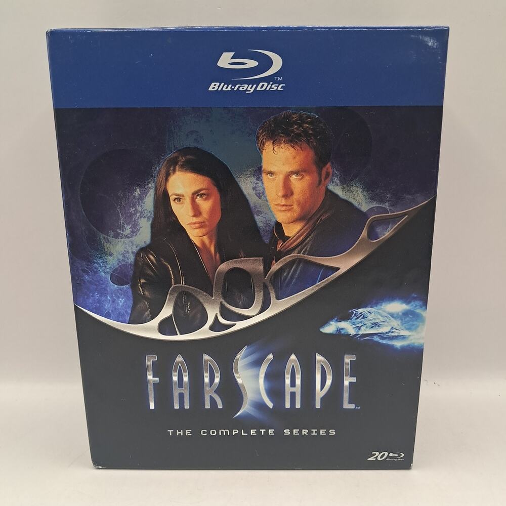 Farscape: The Complete Series Blu-ray Box Set (Seasons 1-4, 20-Discs)